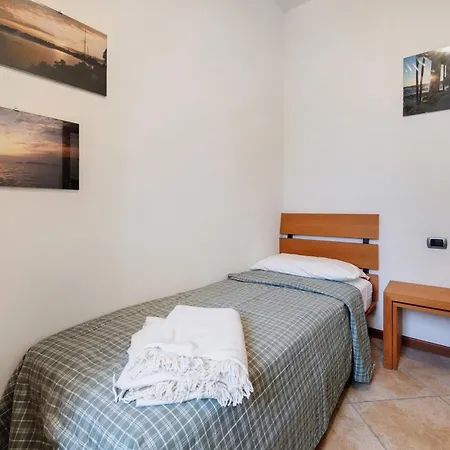 Bifamiliare A Due Passi Dal Manerba del Garda